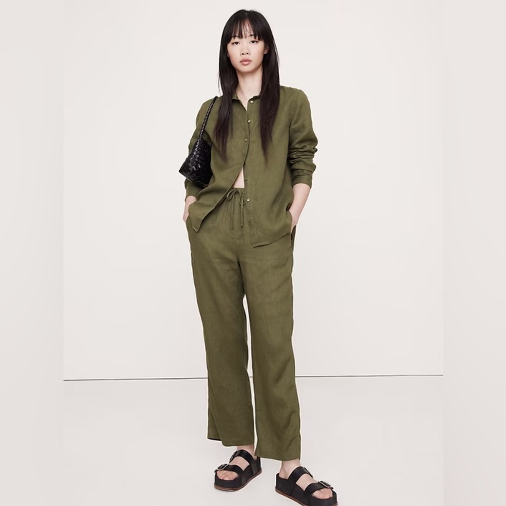 BANANA REPUBLIC OLIVE GREEN 100% LINEN PULL-ON ANKLE PANT - M Tall